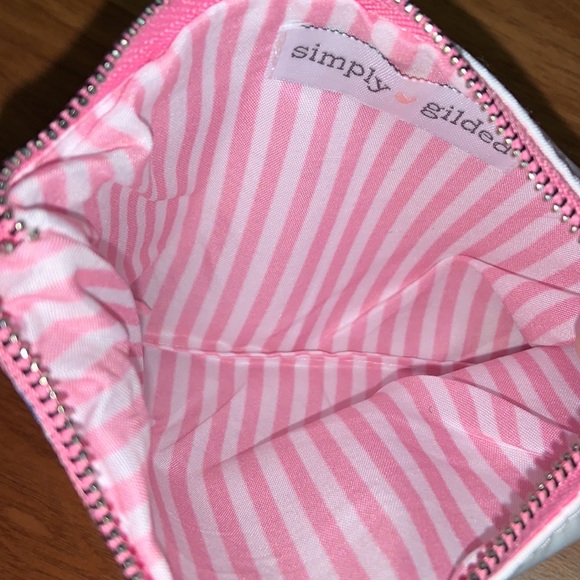 NWOT Simply Gilded Pouch - Picture 5 of 6